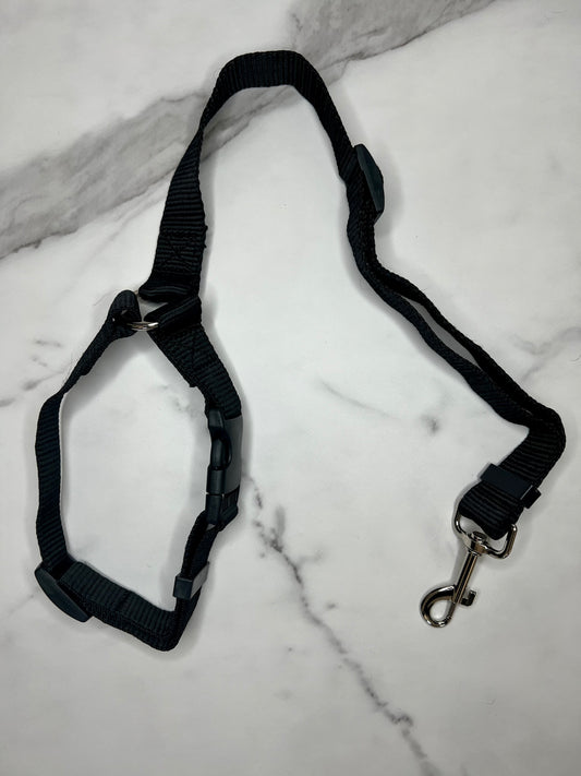 Pet Seat Belt for Car - 2-in-1 Leash and Restraint Secures to Headrest